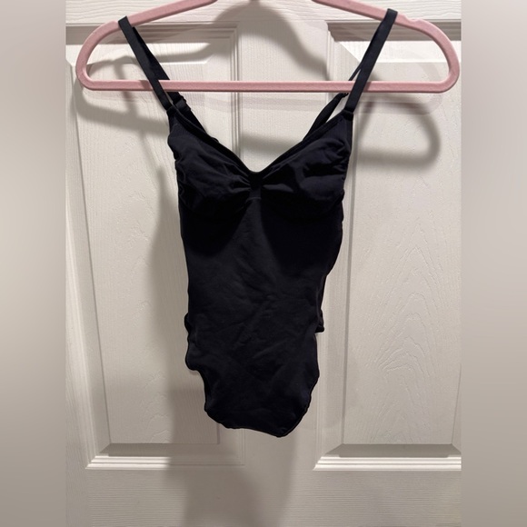 SKIMS Thong Bodysuit Black Size Large NWOT Sculpting Seamless Shapewear - Picture 3 of 8